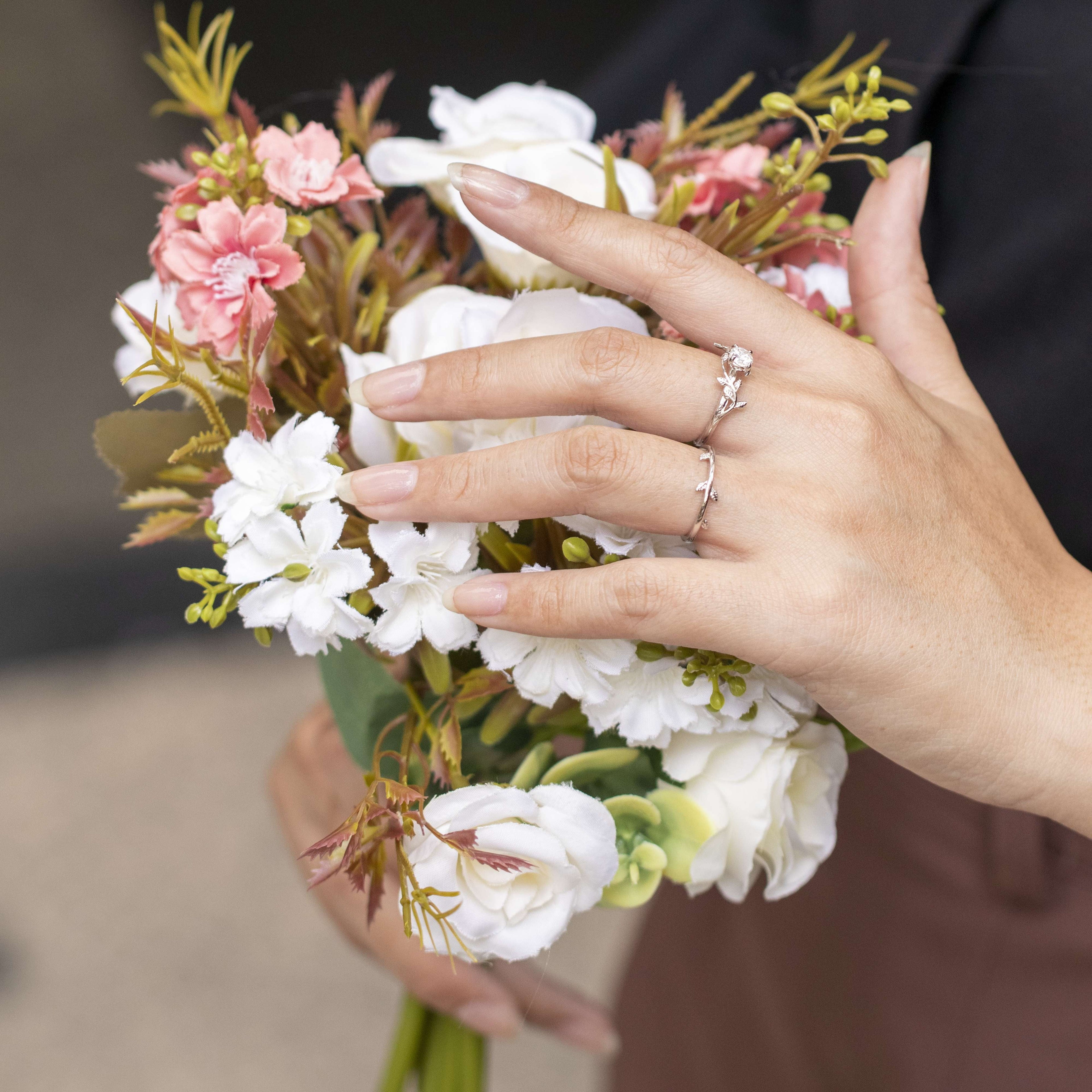 0.5 Carat 4-Prong-Set Leaf Vine Design round Cut Moissanite Solitaire Wedding Ring Set in 18K White Gold Plating over Silver